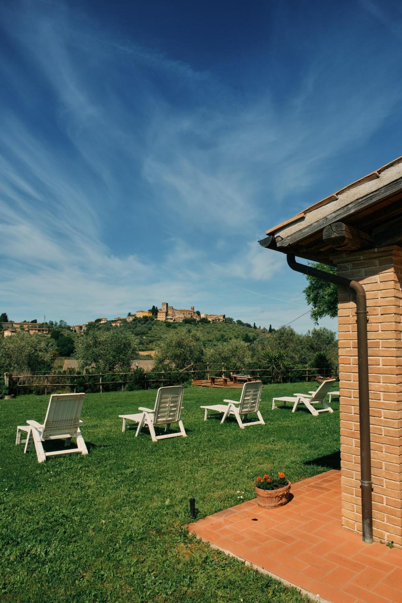 8380 Agriturismo Il Saragiolo Manciano Exterior photo
