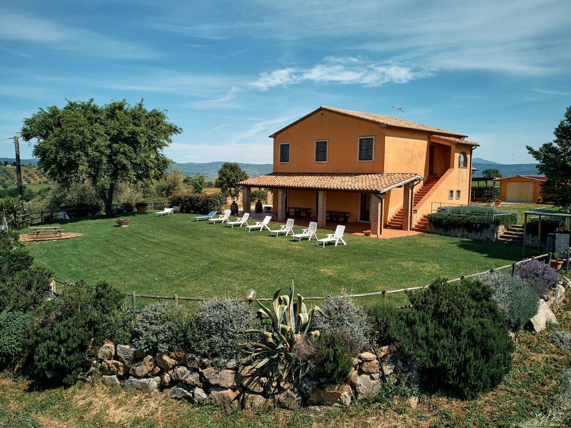 8380 Agriturismo Il Saragiolo Manciano Exterior photo