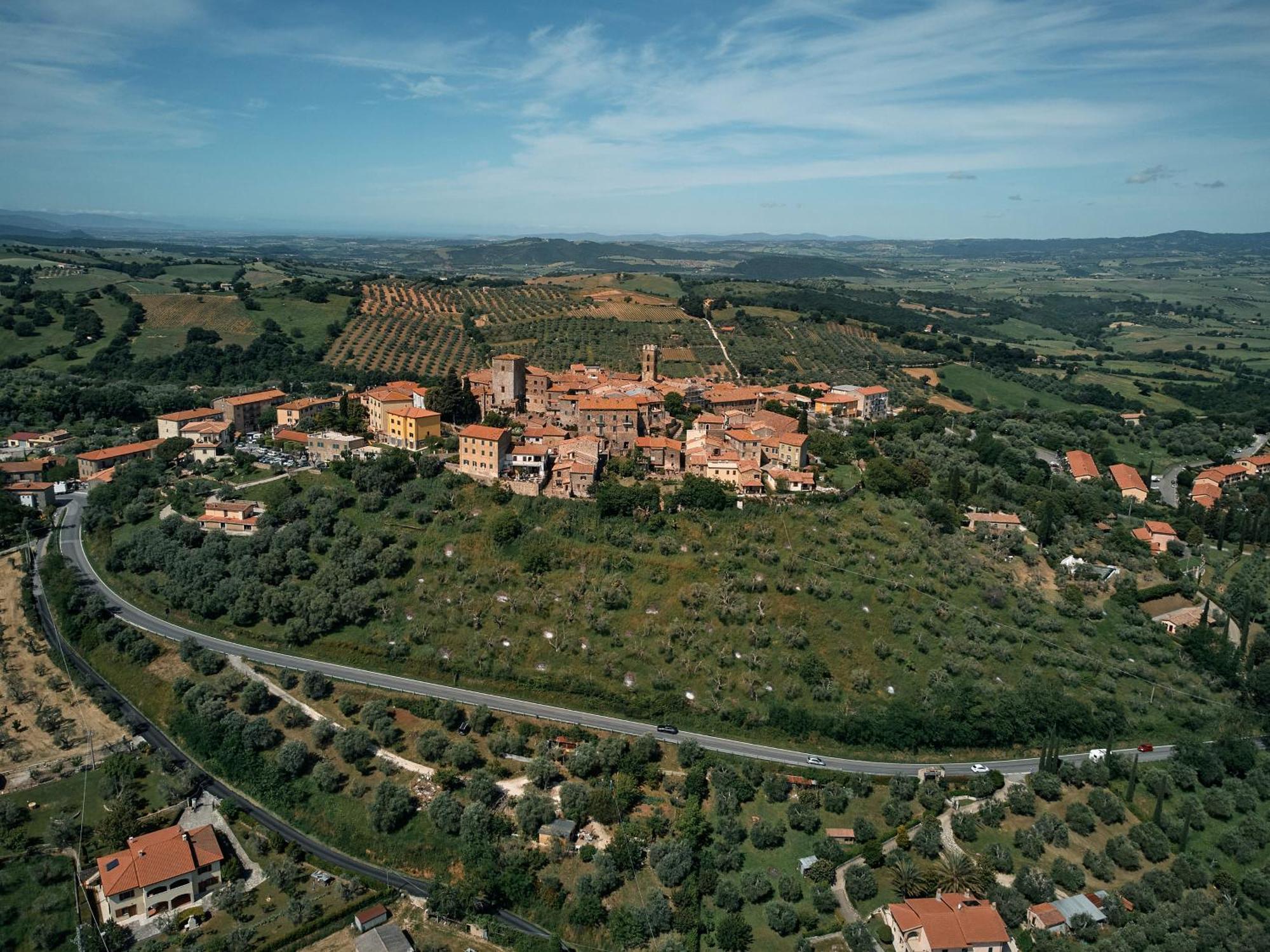 8380 Agriturismo Il Saragiolo Manciano Exterior photo
